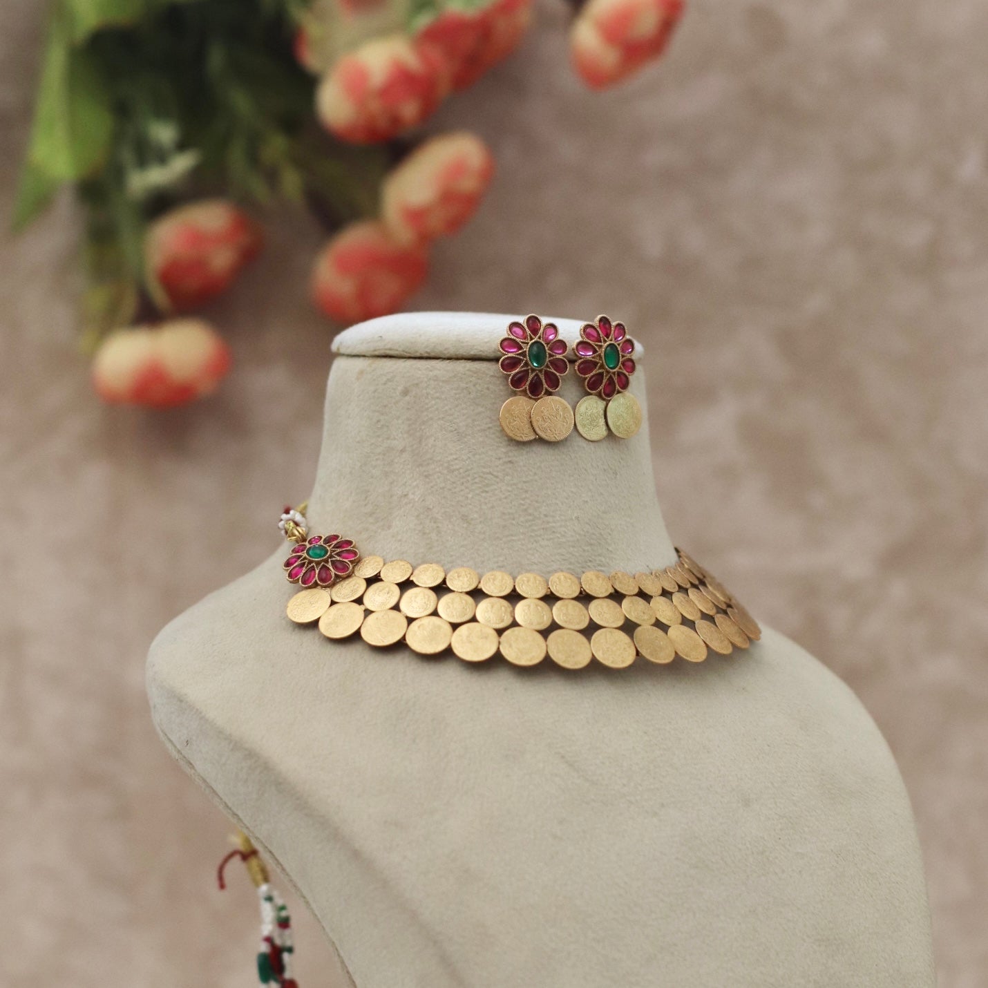Prathi Necklace Set