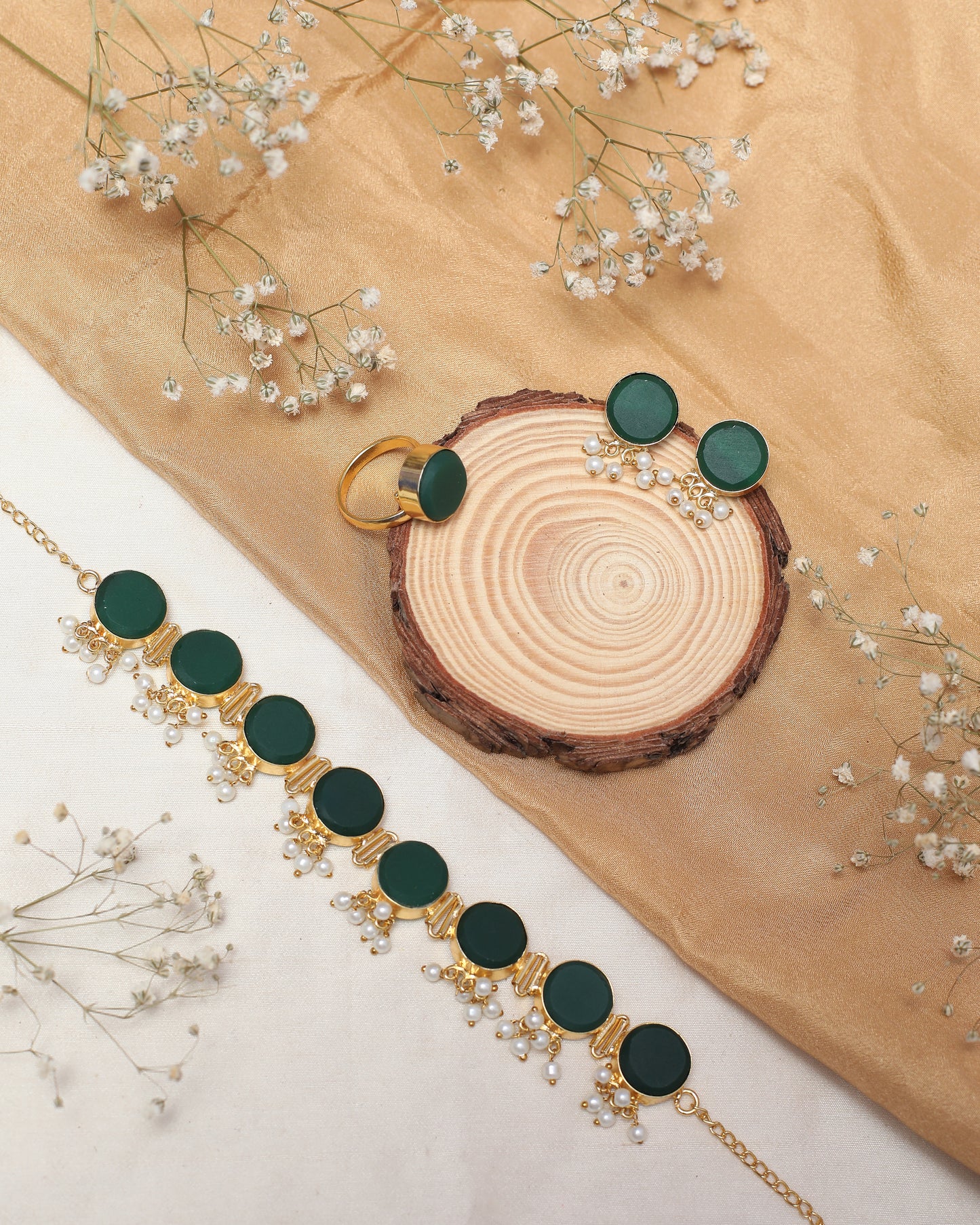 Raw Stone with Cluster of pearl Necklace / choker with Stud and Ring