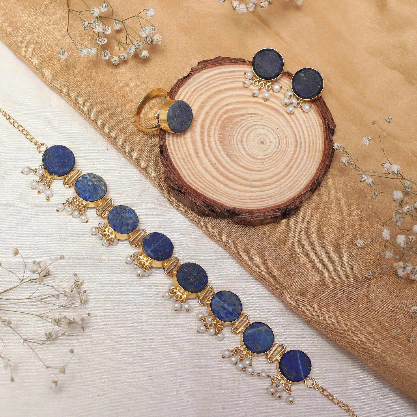 Sharu Raw Stone Necklace / choker with Stud and Ring