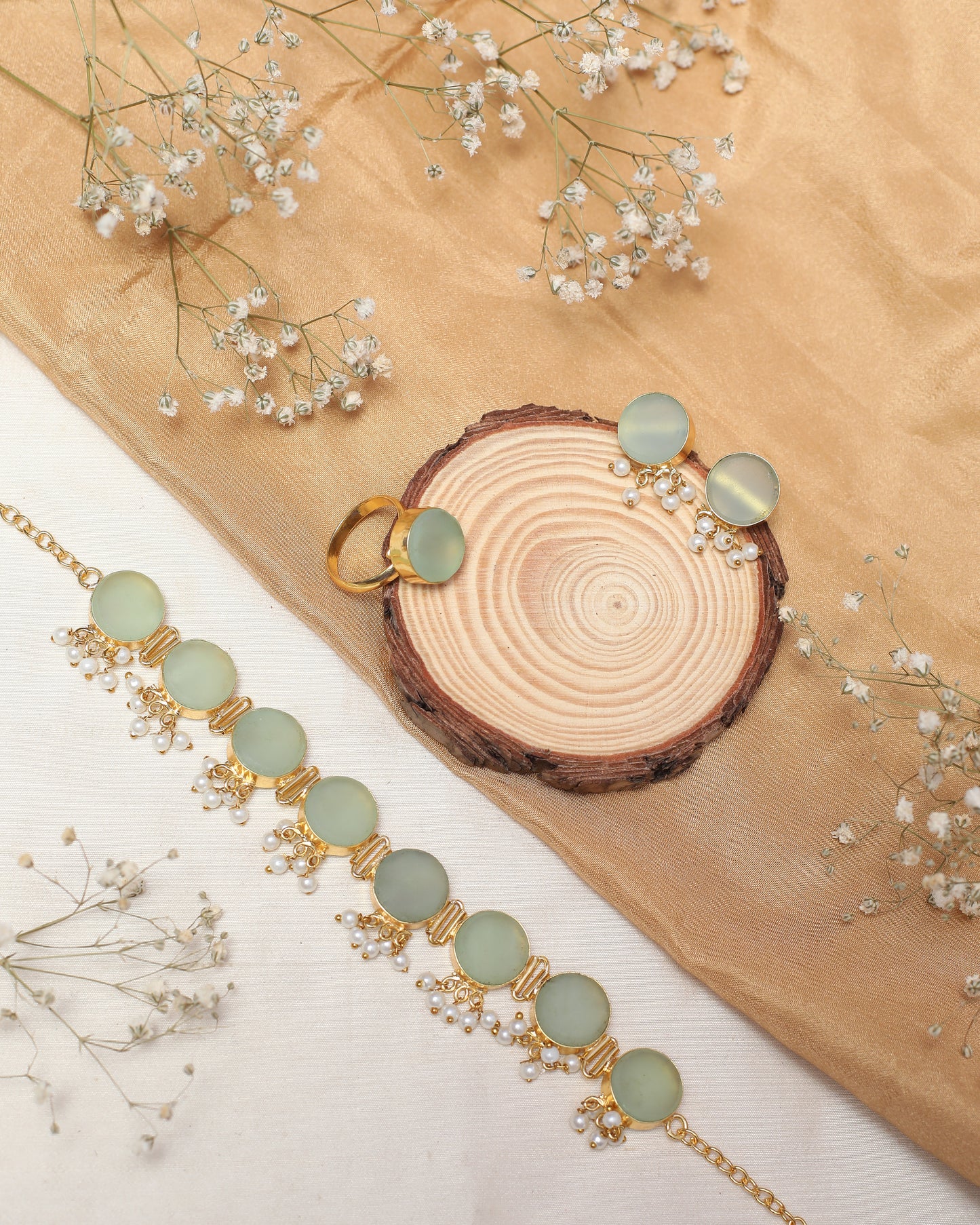 Raw Stone with Cluster of pearl Necklace / choker with Stud and Ring