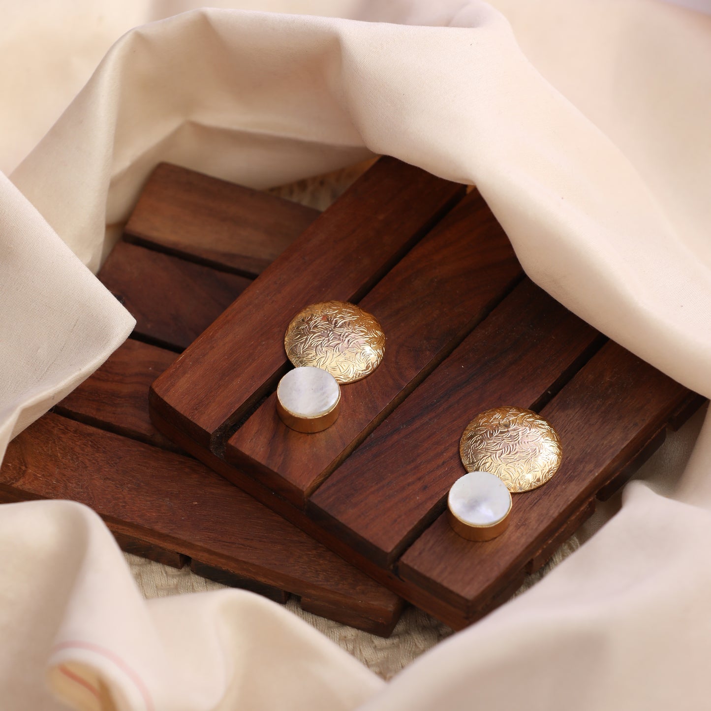 Neah stone earring