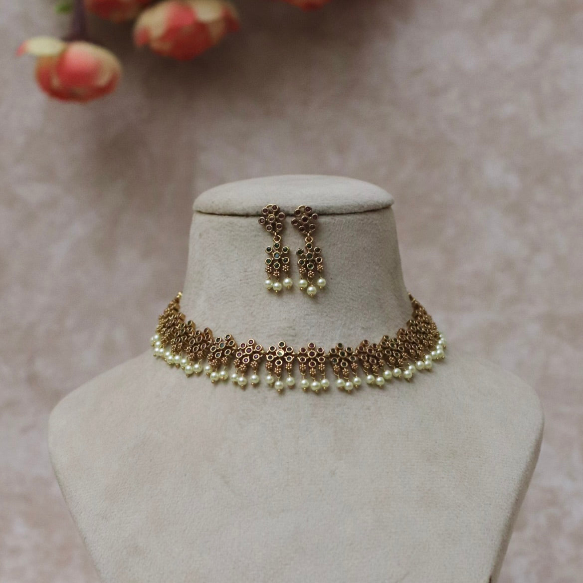 Liya Red and Green Necklace Set