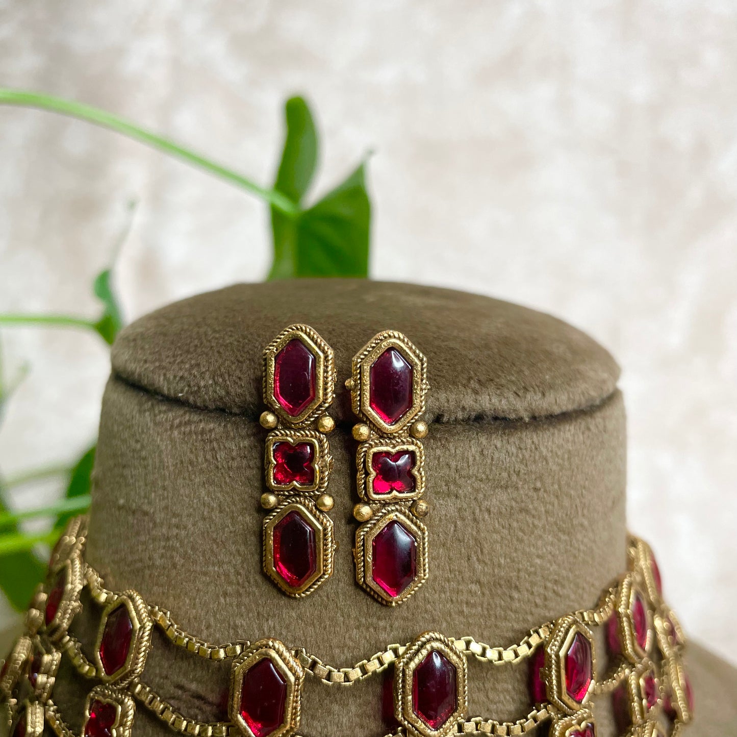 Ayarin Necklace/Choker Set