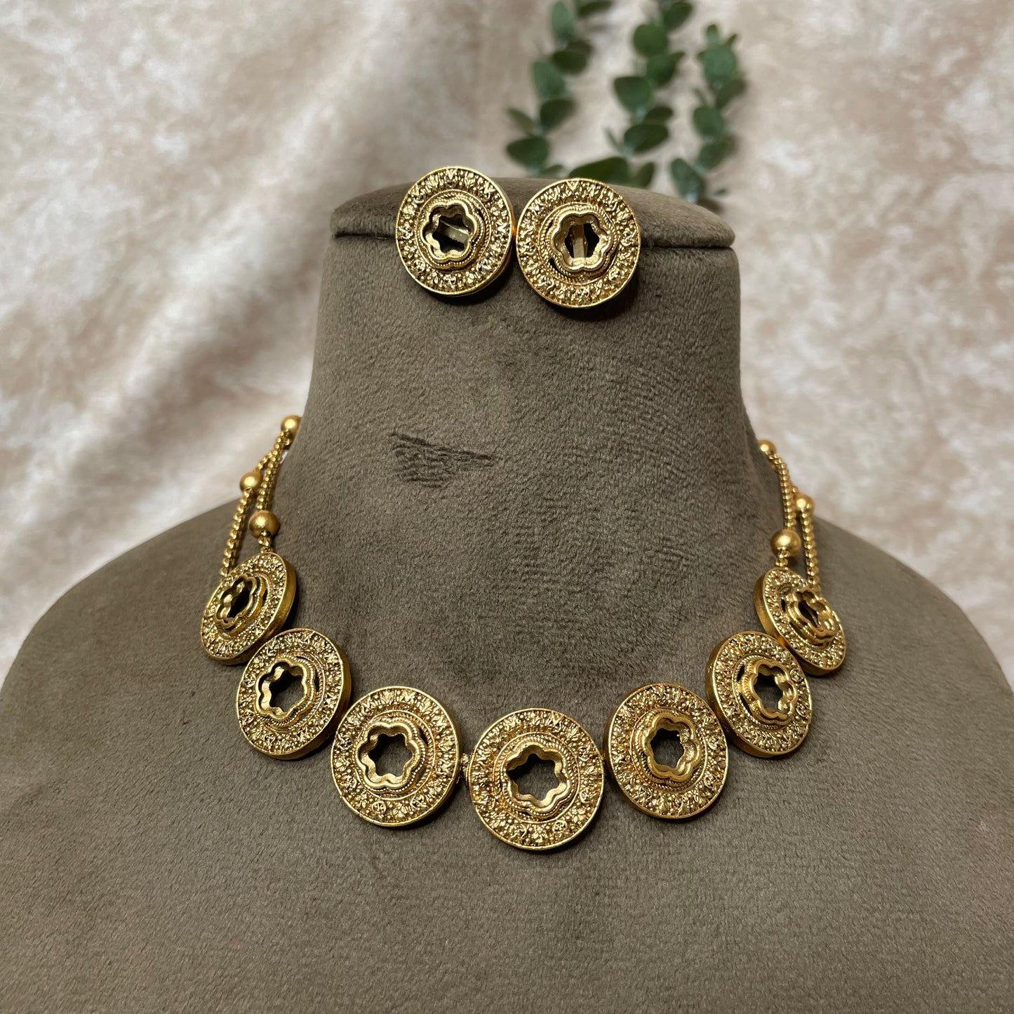 Lavanya Necklace Set