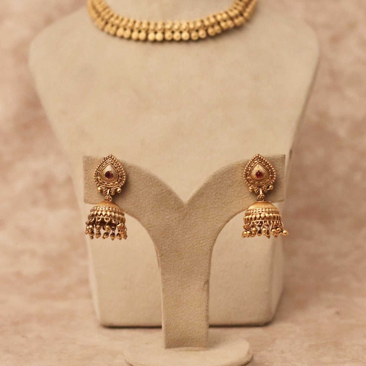 Traditional Gold Necklace
