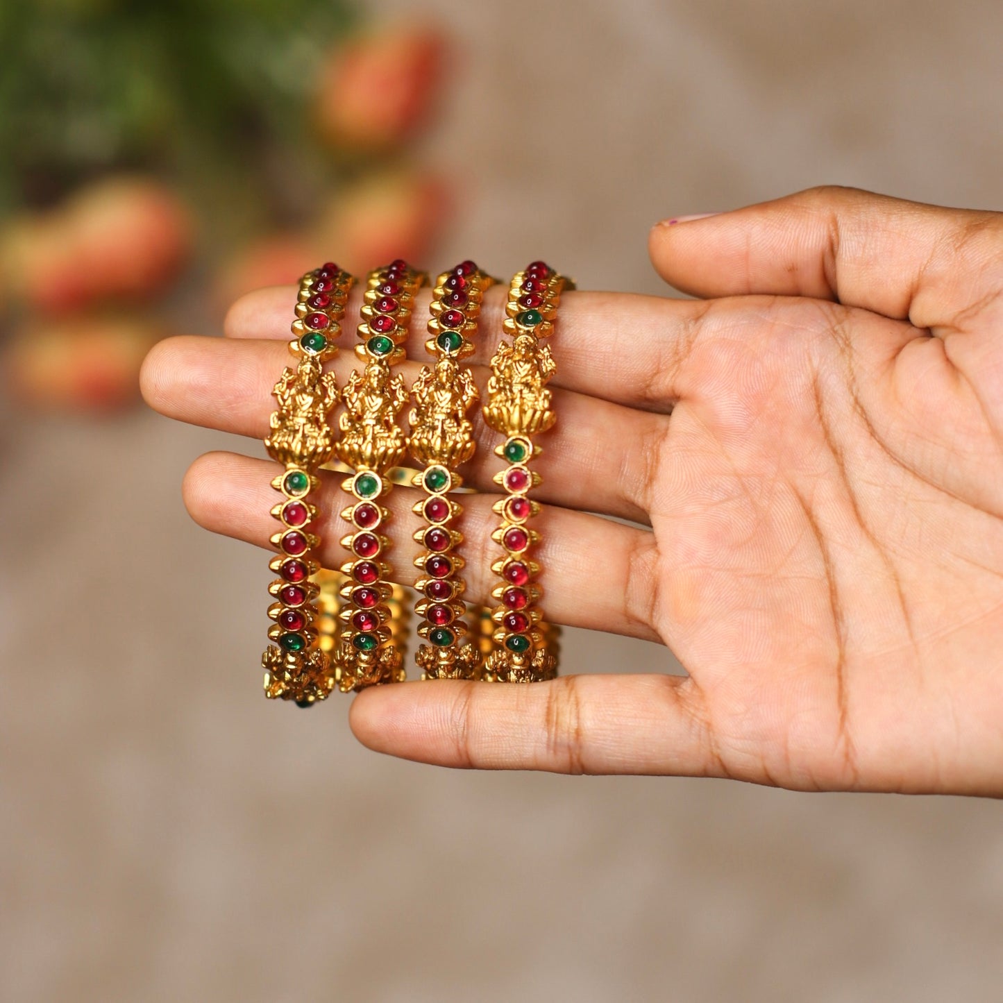Yashna Traditional Bangles