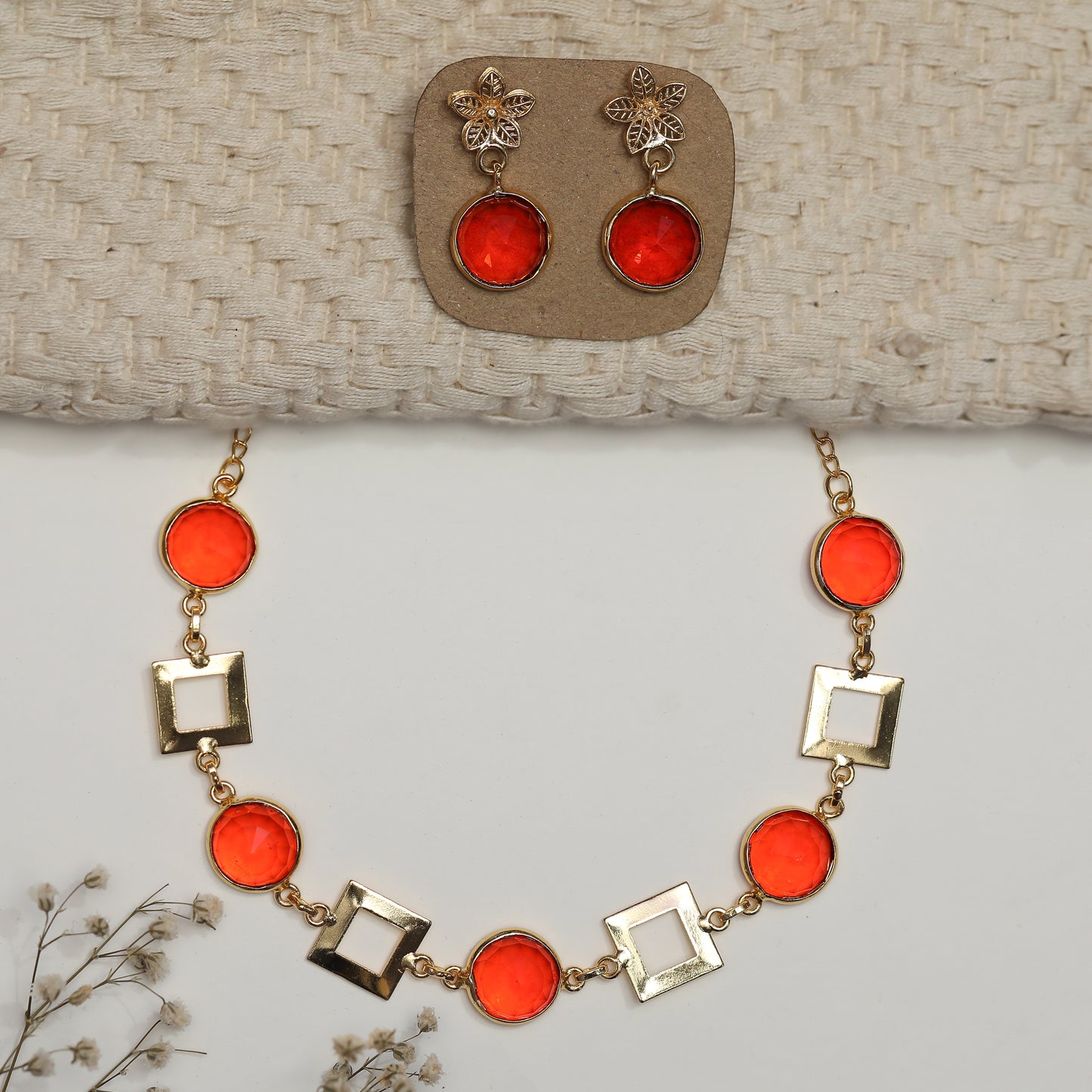 Square and Round Stone Necklace Set