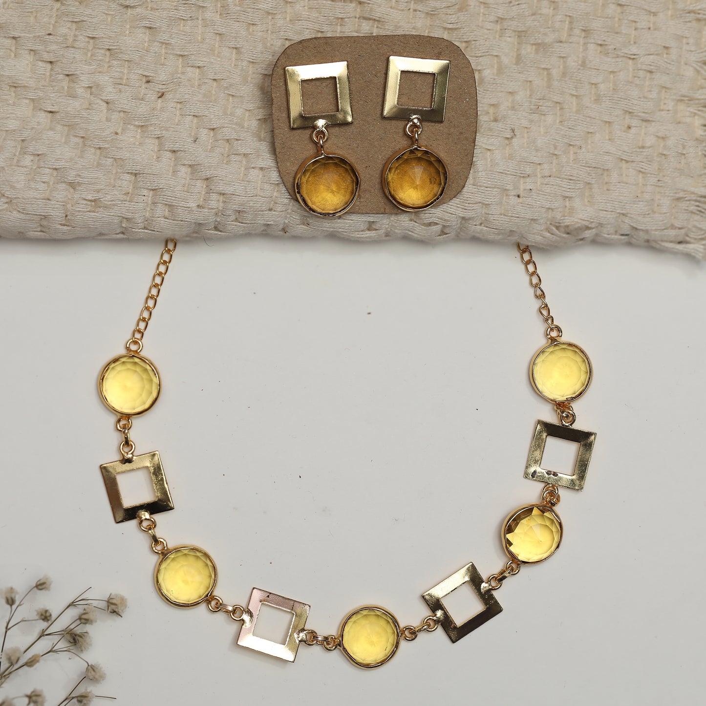 Square and Round Stone Necklace Set