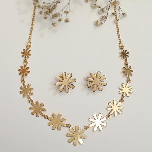 Riya Necklace with Stud