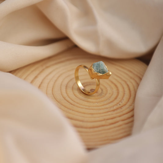 Single Raw Stone Ring