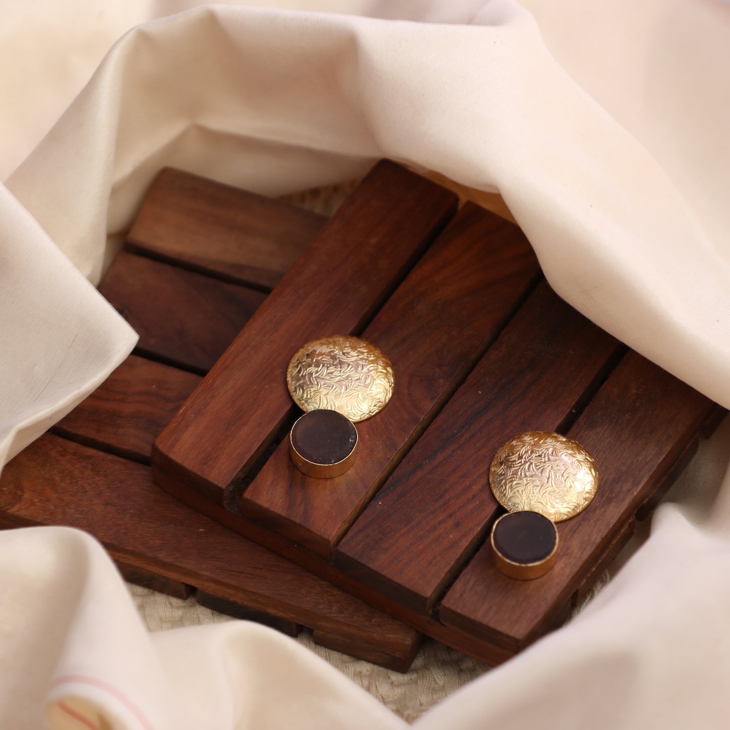 Neah stone earring