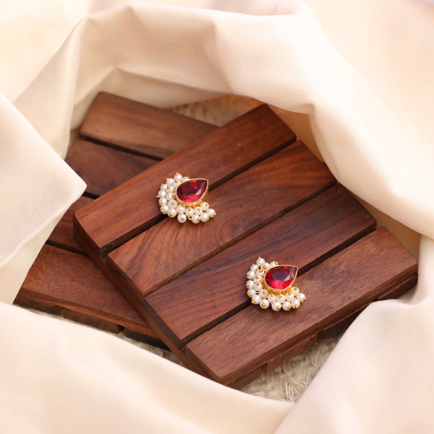 Saha Earring