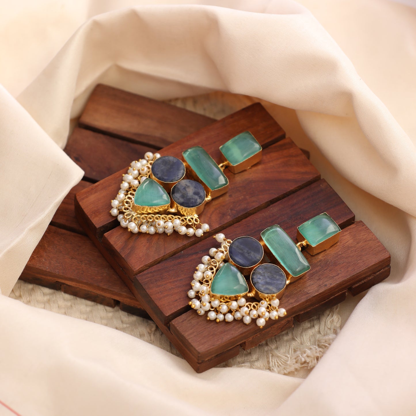 Lisha Earring