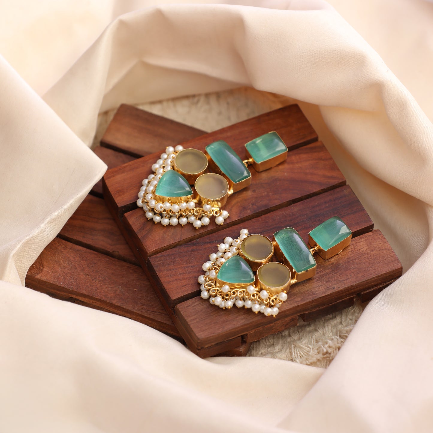 Lisha Earring
