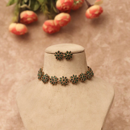Riyana Necklace Set