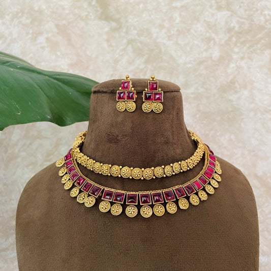 Aadrika Necklace with Earring set