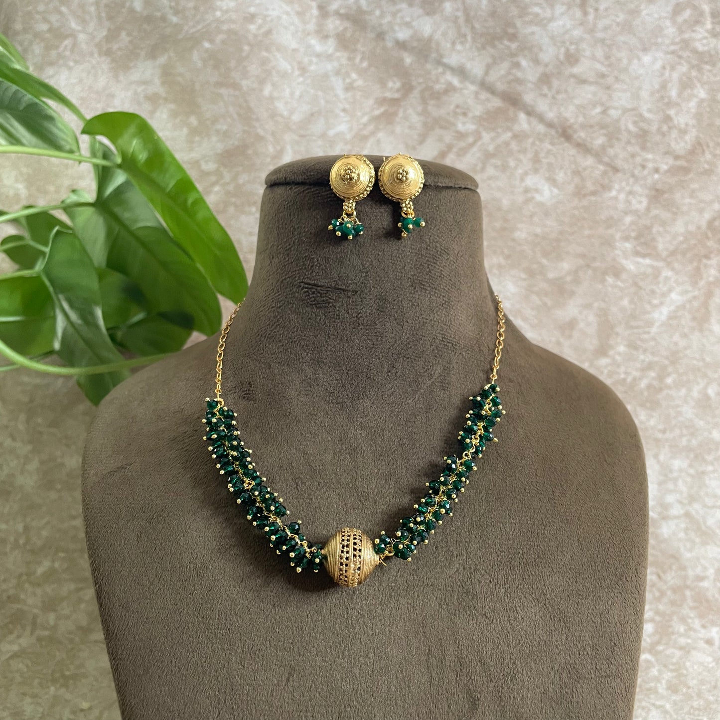 Aashvi Necklace