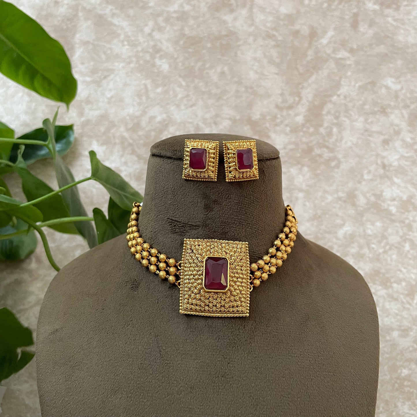 Vaishnavi Necklace / Choker Set