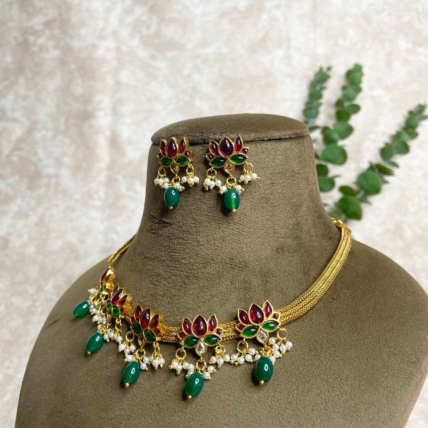 Diya Necklace/Choker set