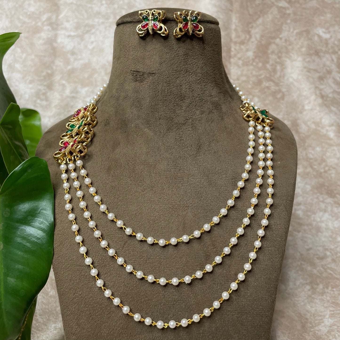 Thanshi pearl Long Haram With Earring