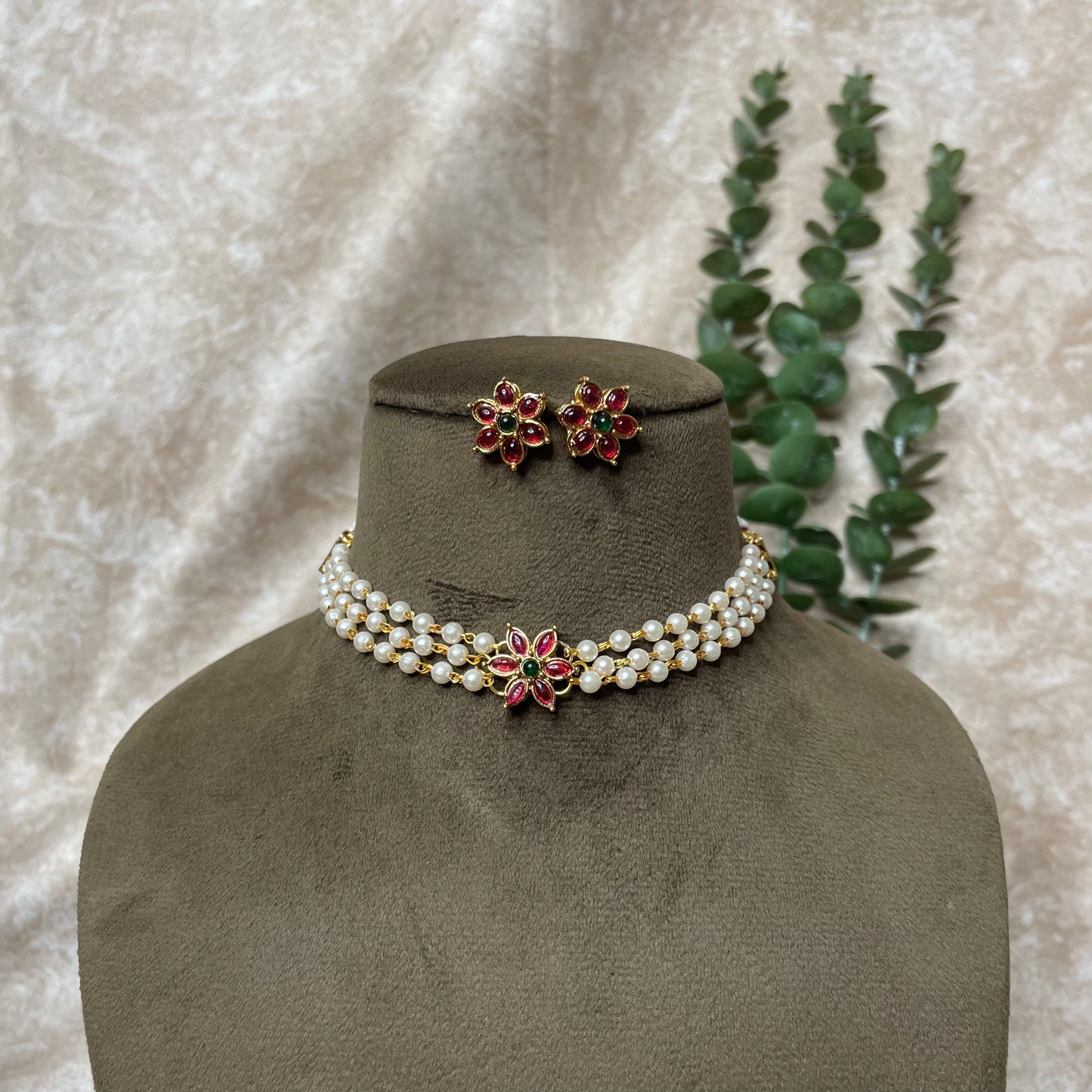 Dhakshu Pearl Necklace/Choker Set