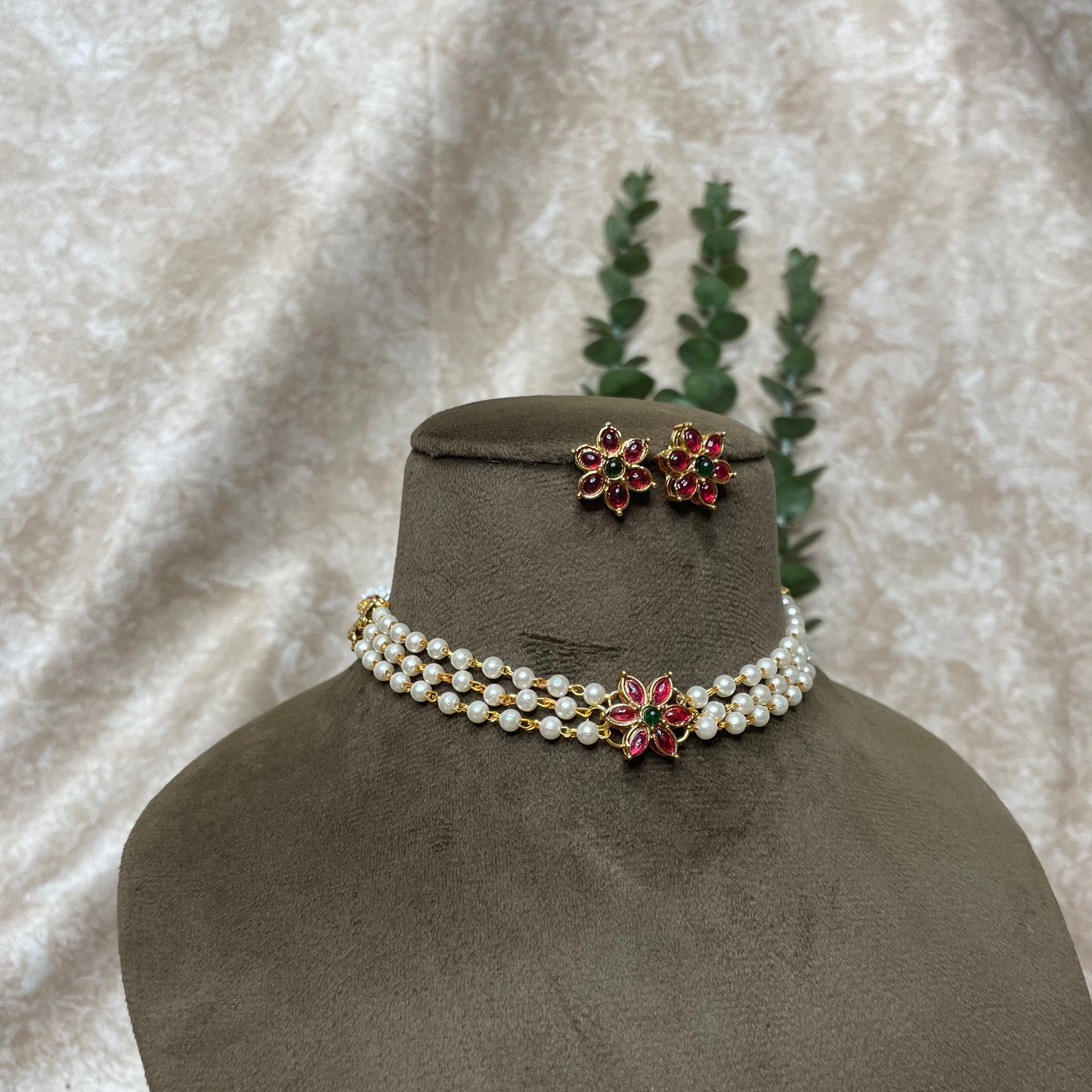 Dhakshu Pearl Necklace/Choker Set