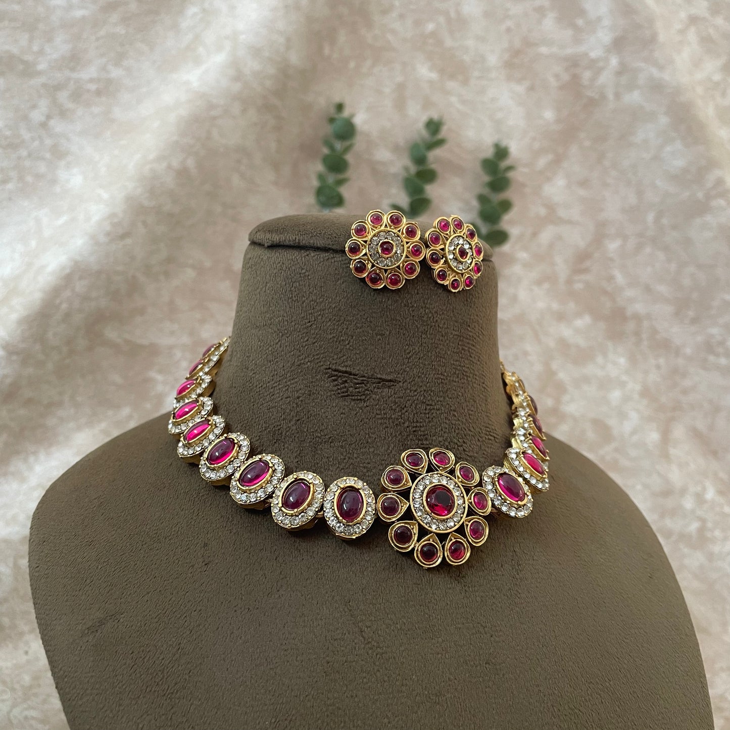 Bershi Necklace Set
