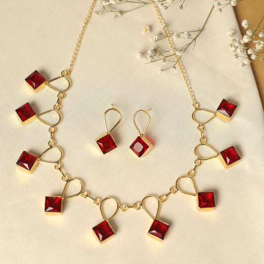 Glossy drop Stone Neckpiece with Earring