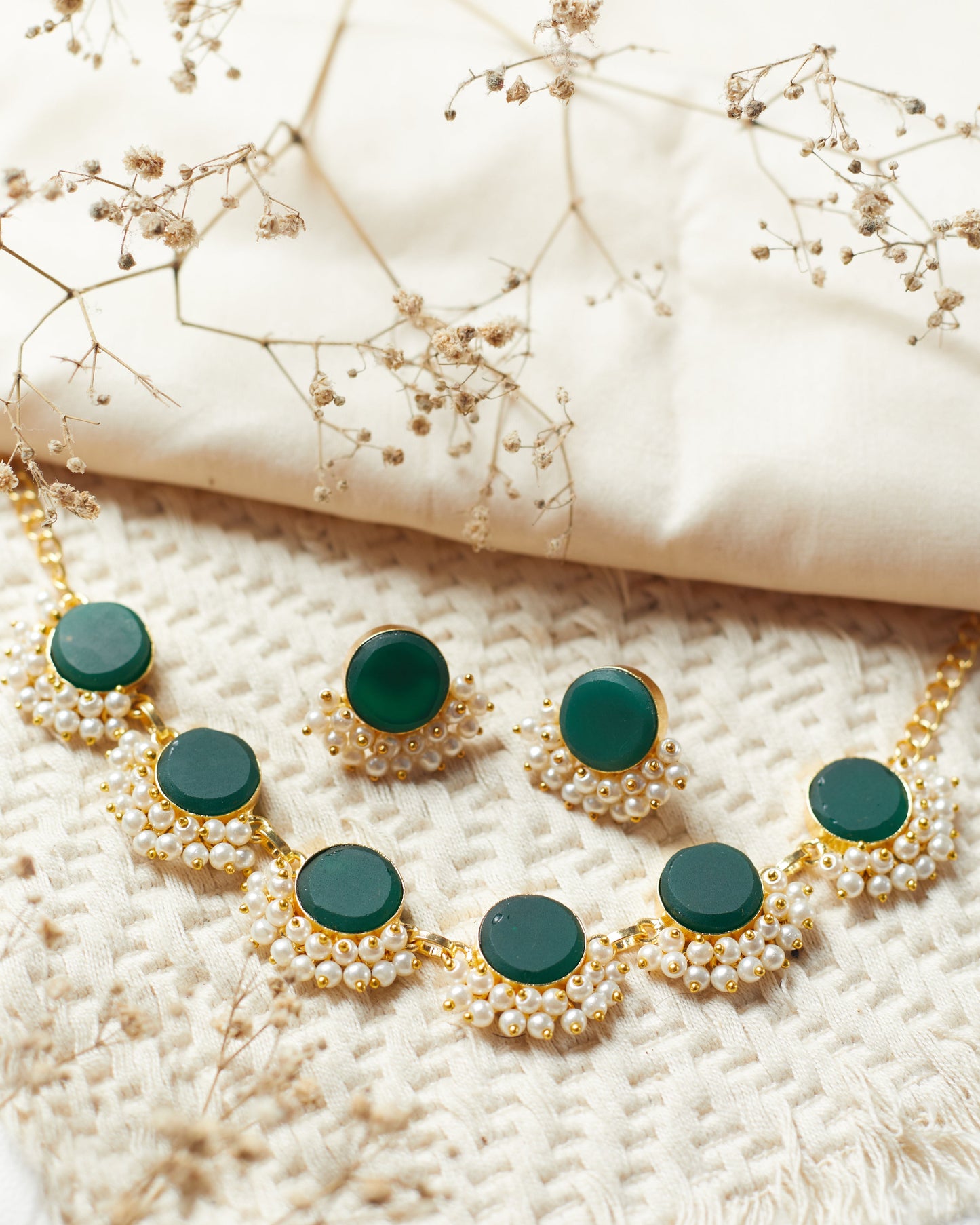 Raw stone Unique Choker Set