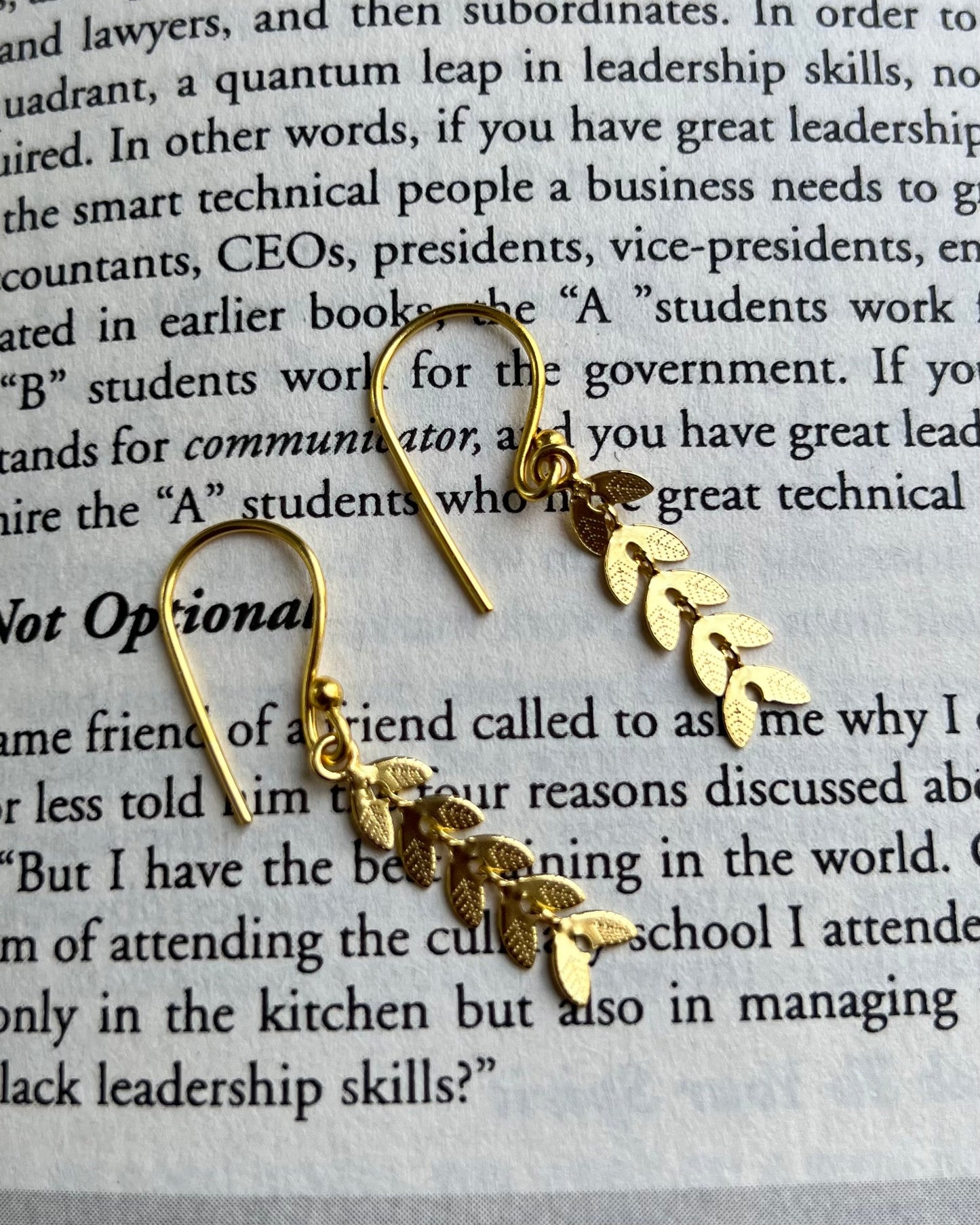Fish Style Gold Earring