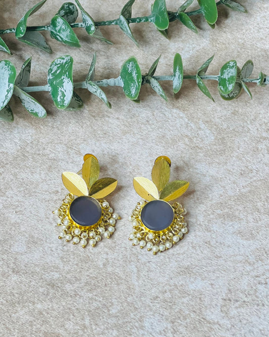 Three leaf and lavender stone with pearl Earring