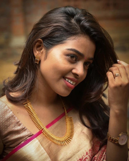 Sivanjali Necklace with Stud