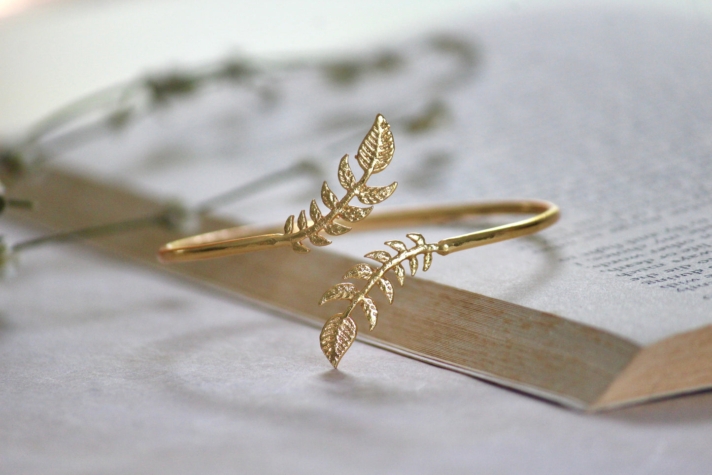 Feathery Gold Bangle