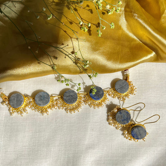 ZANA Round stone with beads Necklace