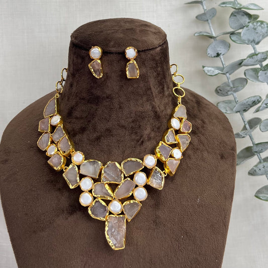 Waina Raw stone Necklace