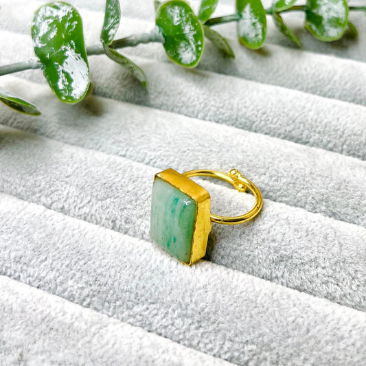 Irish green stone  ring
