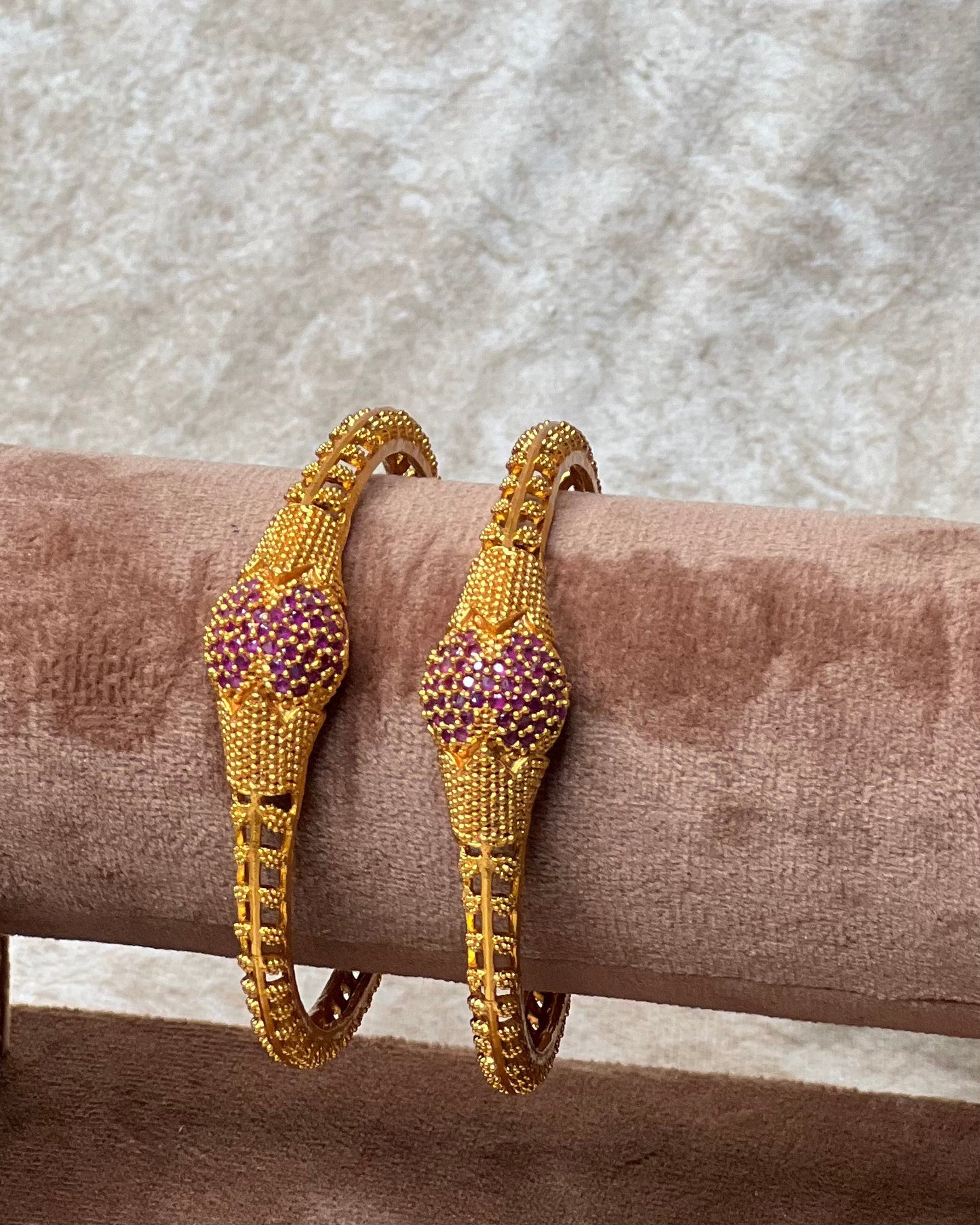 Aishu Bangles